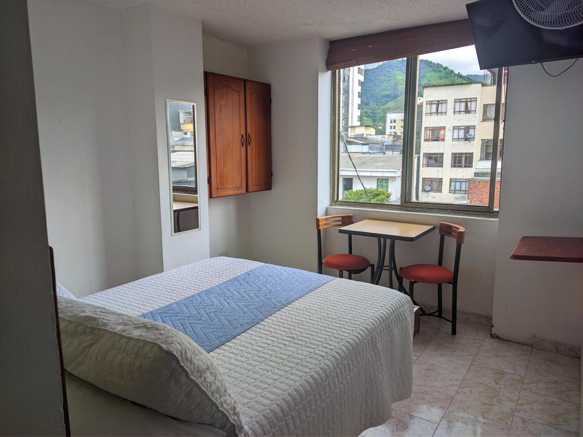 Hotel Armont Calarcá エクステリア 写真