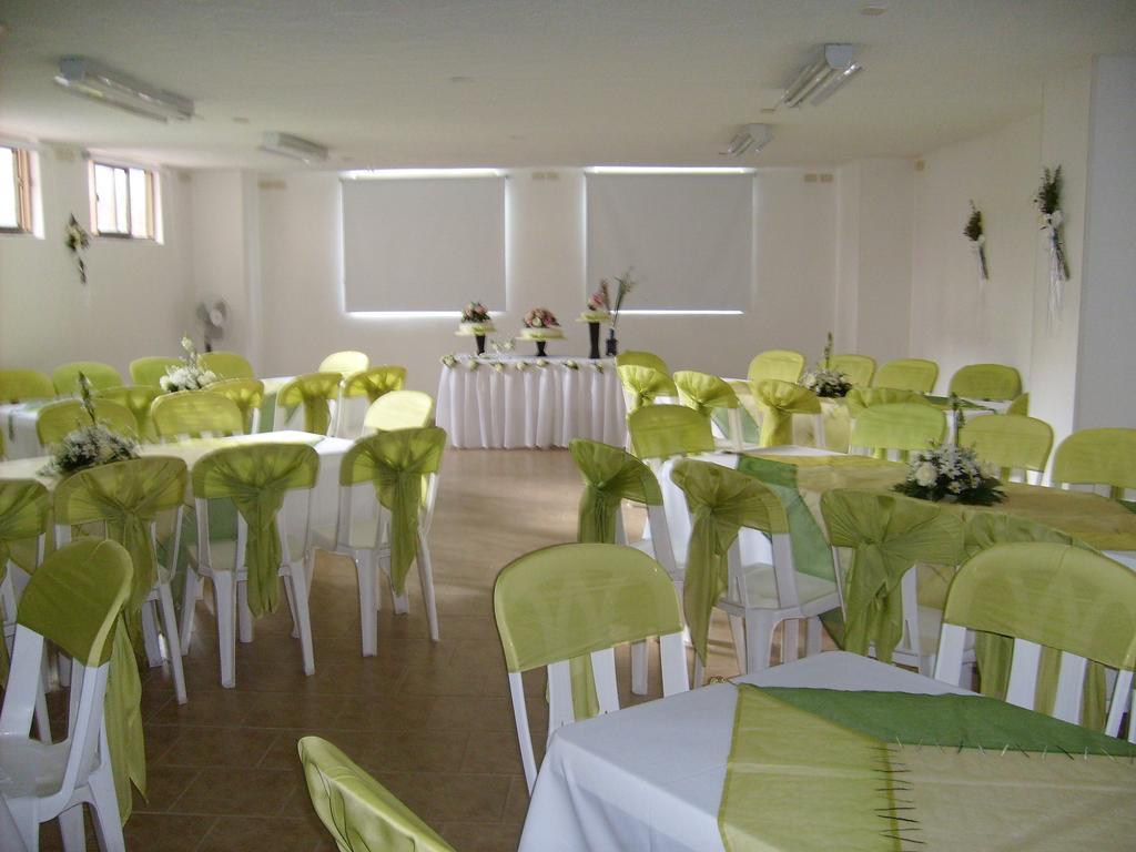 Hotel Armont Calarcá エクステリア 写真