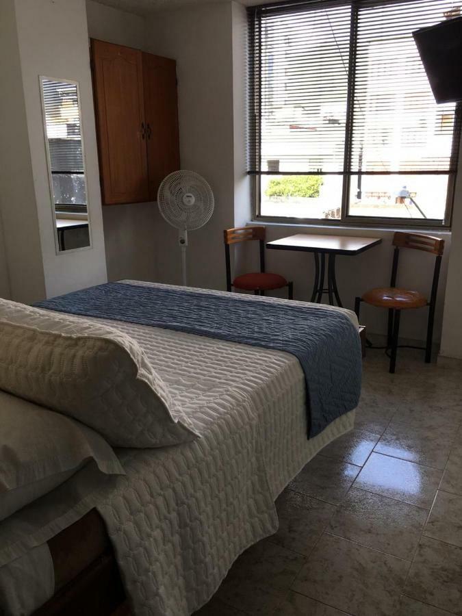 Hotel Armont Calarcá エクステリア 写真