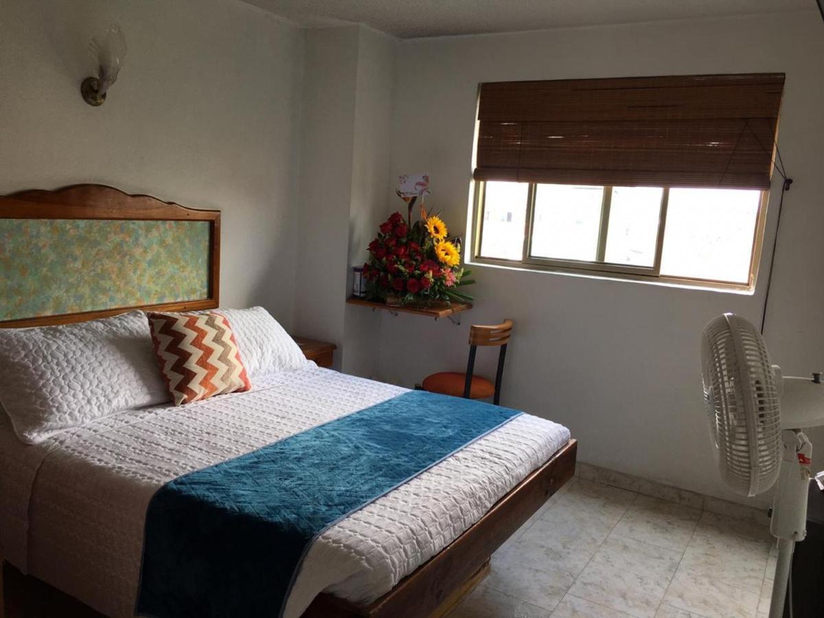 Hotel Armont Calarcá エクステリア 写真
